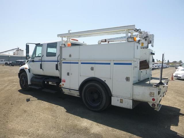 Image of International 4300 equipment image 3