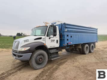 Main image International 4400