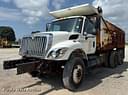 2008 International 7400 Image