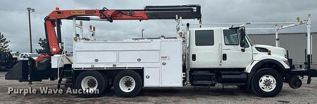 Image of International 7500 equipment image 3