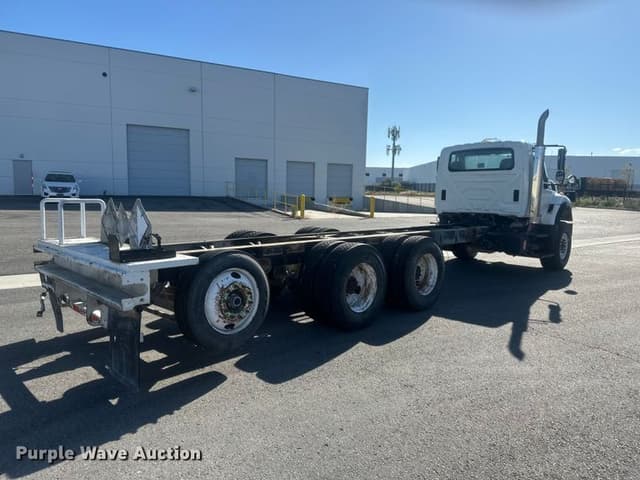 Image of International 7600 equipment image 4