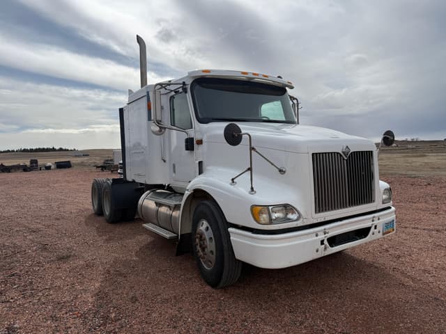 Image of International 9200i equipment image 2