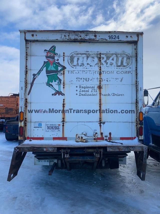 Image of International CF500 equipment image 4