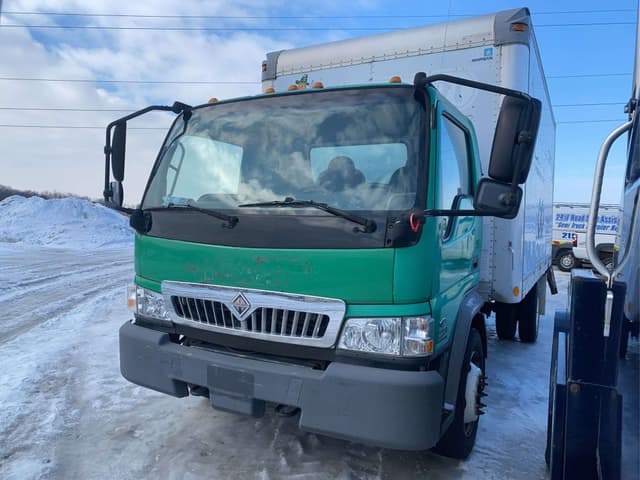 Image of International CF500 equipment image 2