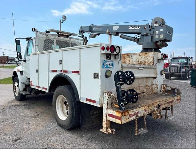 Image of International Durastar 4300 equipment image 3