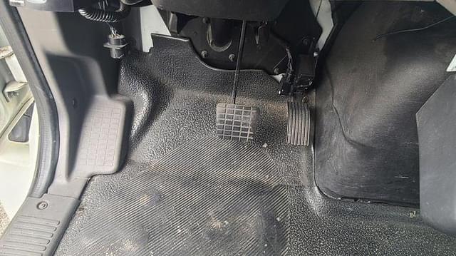 Image of International Durastar 4300 equipment image 4