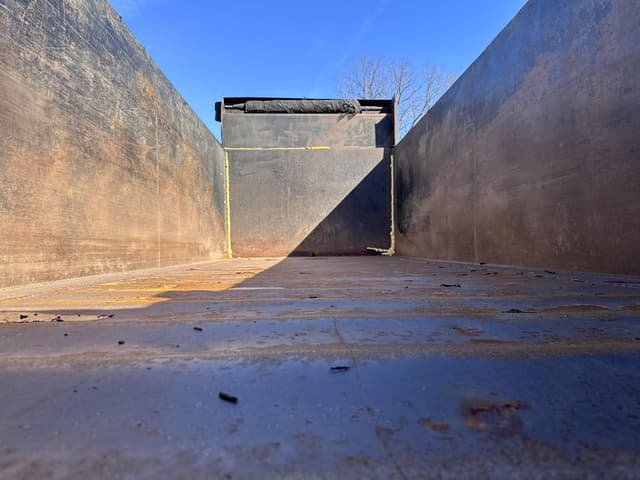 Image of International DuraStar 4400 equipment image 4