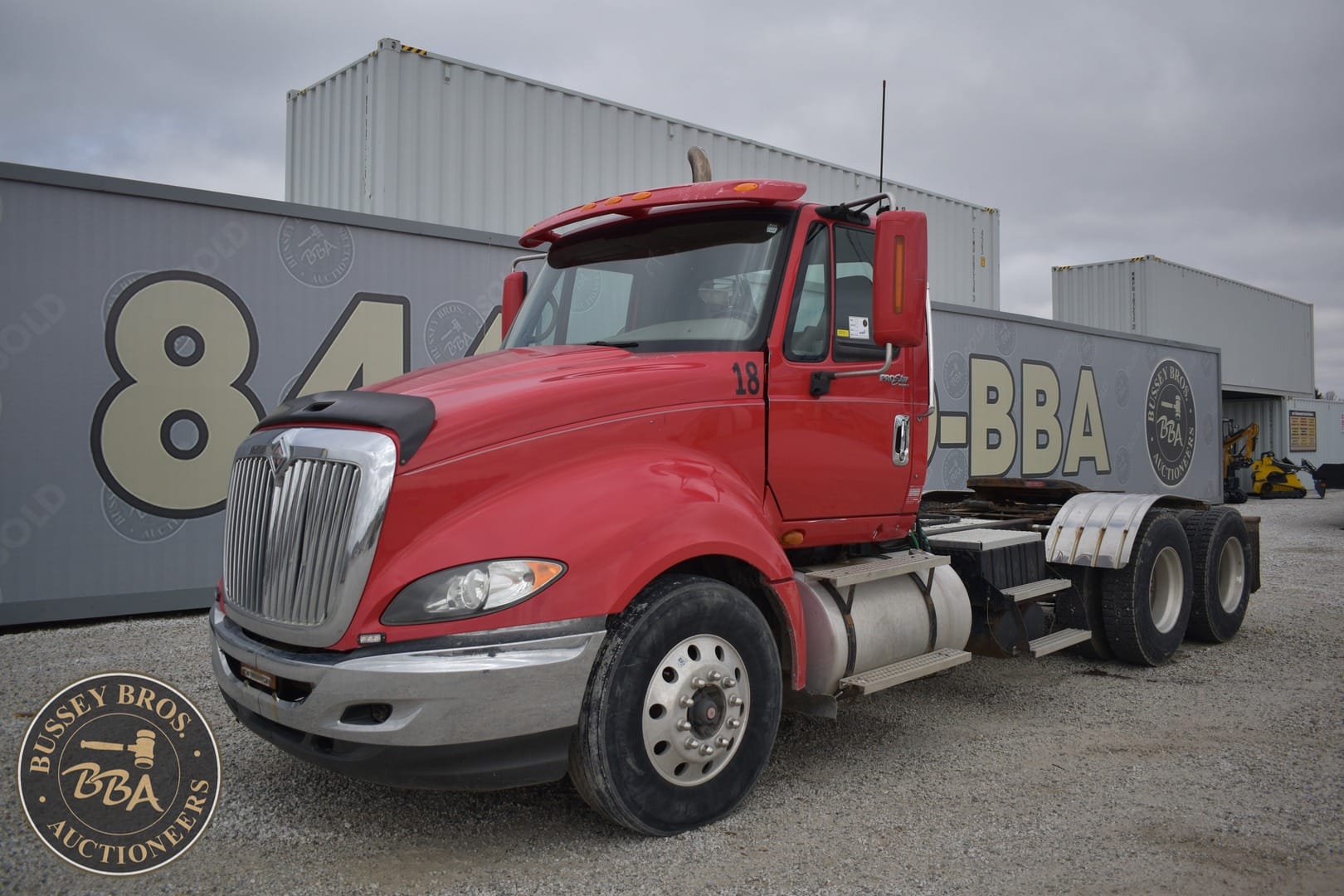 2008 International ProStar Premium Equipment Image0