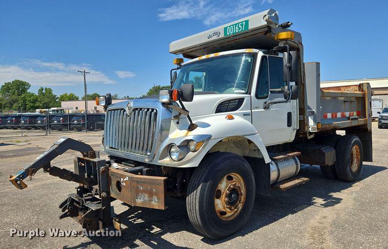 Image of International Workstar 7400 Primary image