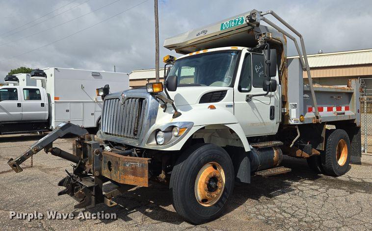 Image of International Workstar 7400 Primary image