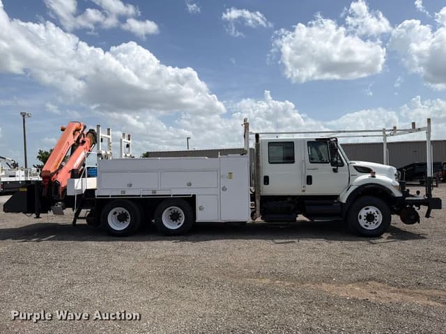 Image of International Workstar 7500 equipment image 3