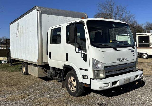 Image of Isuzu NPR equipment image 1