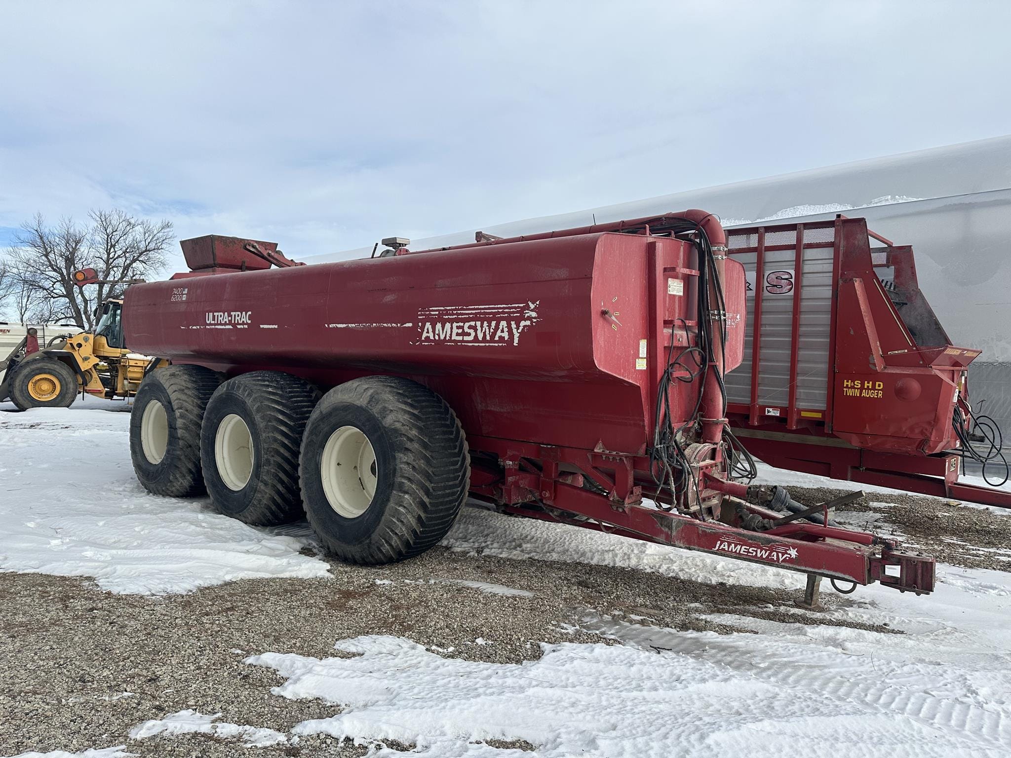 2008 Jamesway Ultra-Trac 7400 Equipment Image0