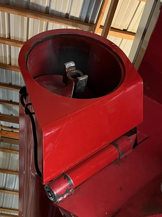Image of J&M 750-16 equipment image 4