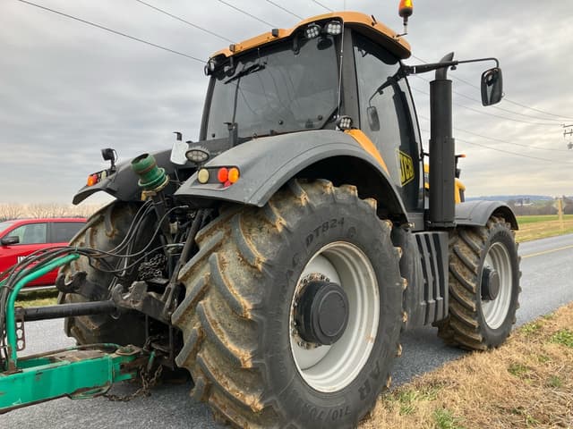 Image of JCB Fastrac 8250 equipment image 2