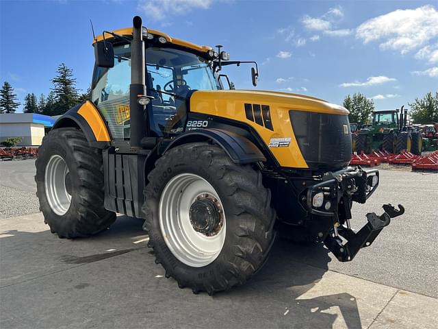 Image of JCB Fastrac 8250 equipment image 3