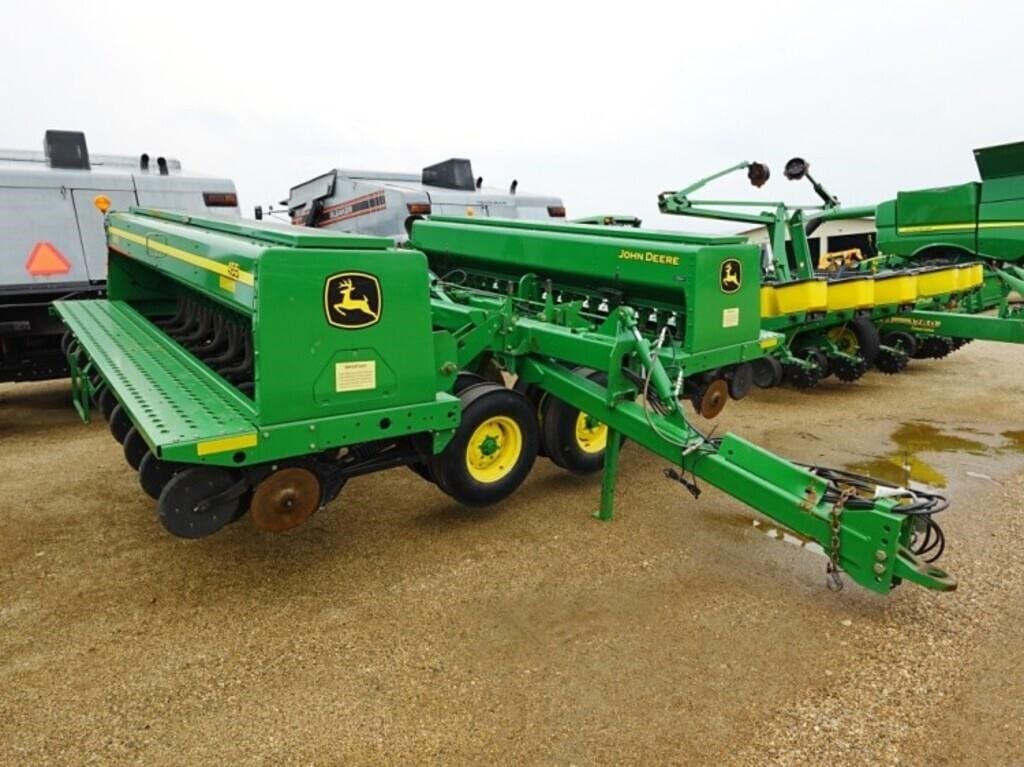 2008 John Deere 455 Equipment Image0