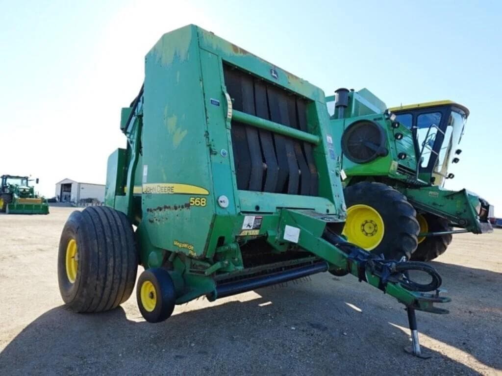 Image of John Deere 568 Primary image