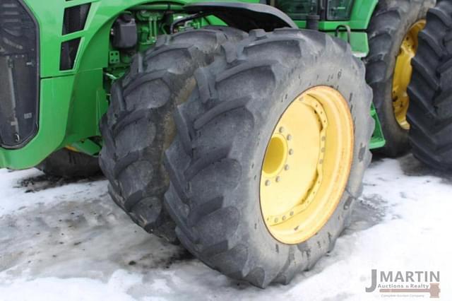 Image of John Deere 8430 equipment image 4