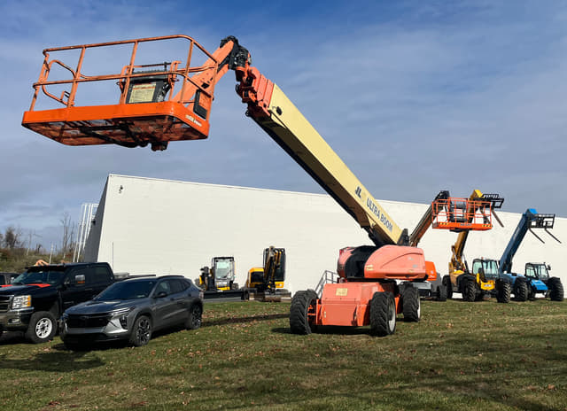 Image of JLG 1200SJP equipment image 1