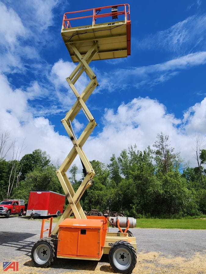 2008 JLG 260MRT Equipment Image0