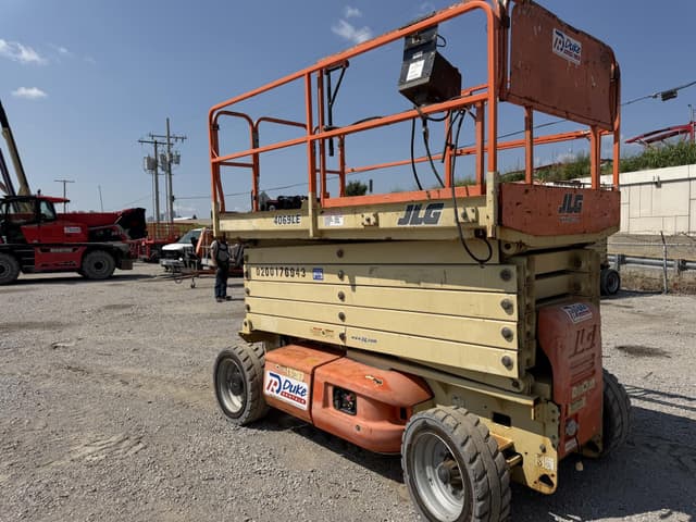 Image of JLG 4069LE equipment image 1