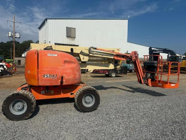 Image of JLG 450AJ equipment image 3