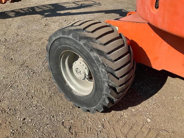 Image of JLG 450AJ equipment image 3
