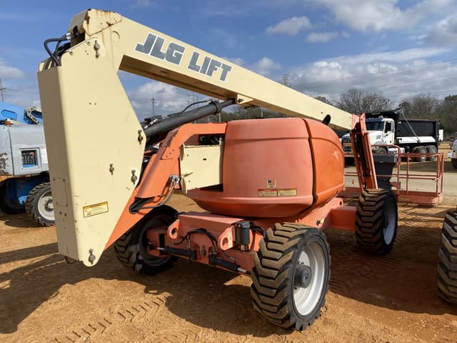 Image of JLG 600AJ equipment image 2