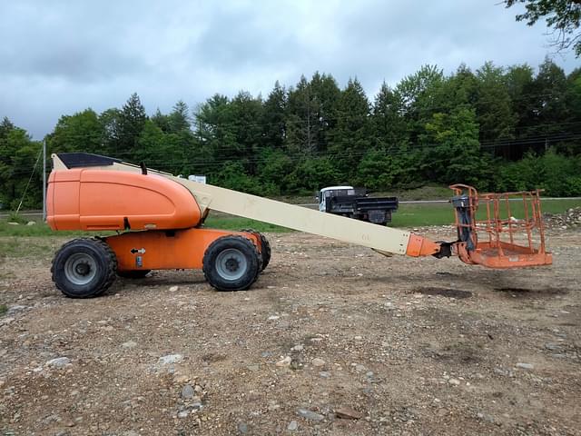 Image of JLG 600S equipment image 3