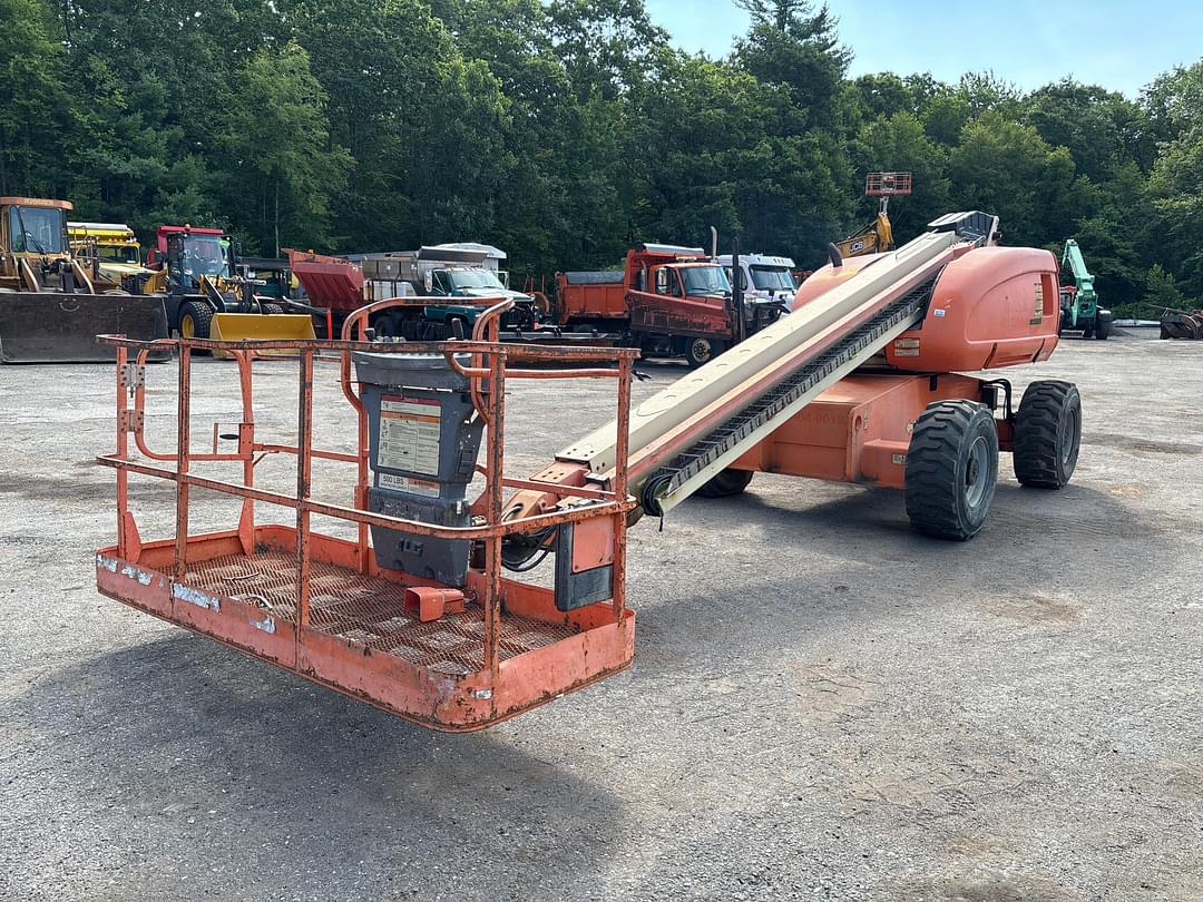 Image of JLG 600S Primary image