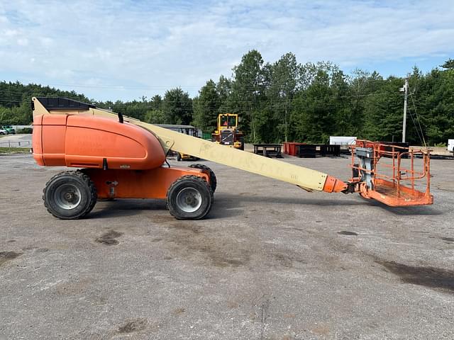 Image of JLG 600S equipment image 3