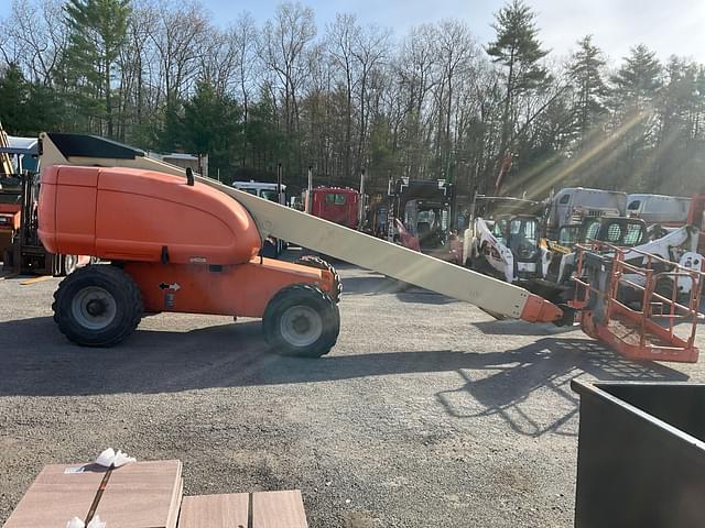 Image of JLG 600S equipment image 3