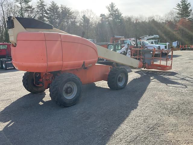 Image of JLG 600S equipment image 4