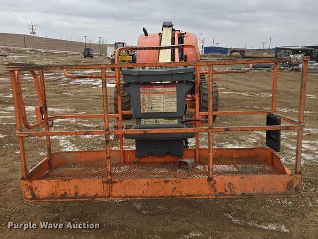 Image of JLG 600S equipment image 1