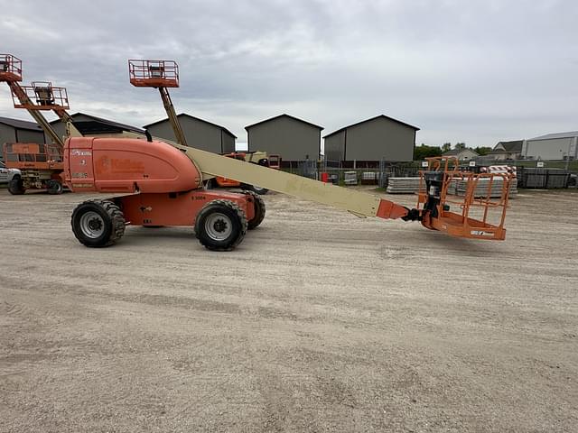 Image of JLG 600S equipment image 1