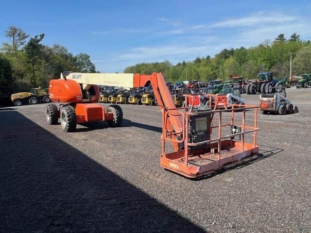 Image of JLG 660SJ equipment image 2