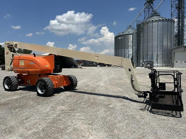 Image of JLG 800A equipment image 1