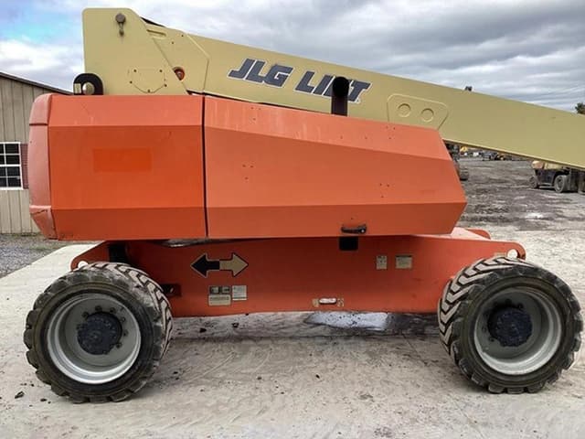 Image of JLG 800S equipment image 4