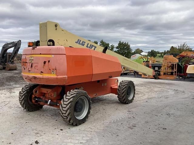 Image of JLG 800S equipment image 3