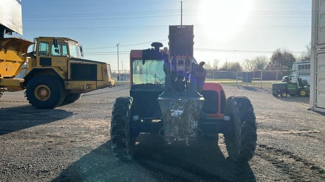 Image of JLG G9-43A equipment image 3