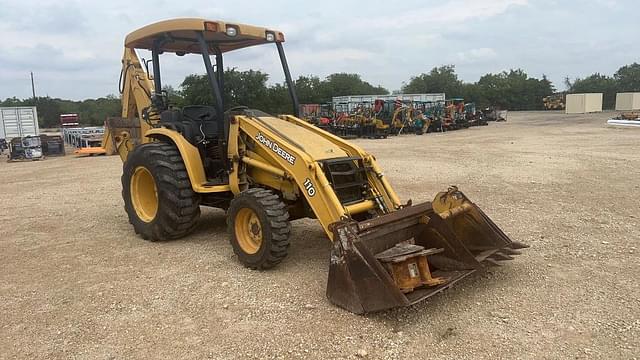 Image of John Deere 110 equipment image 1