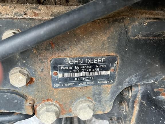 Image of John Deere 110 equipment image 1