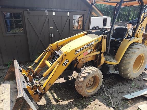 Image of John Deere 110 equipment image 3