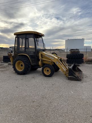 Image of John Deere 110 equipment image 2