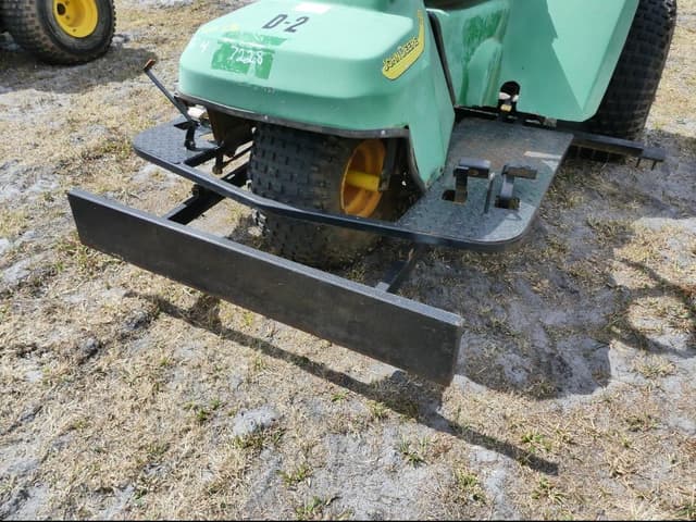 Image of John Deere 1200A equipment image 2