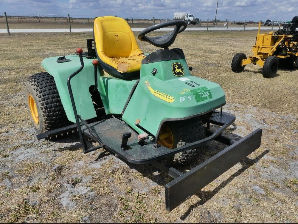 Image of John Deere 1200A Primary image