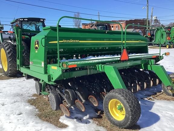 Image of John Deere 1590 equipment image 3