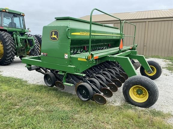 Image of John Deere 1590 equipment image 3