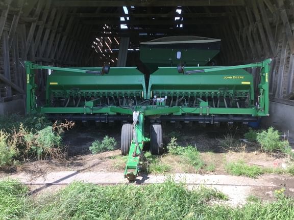 2008 John Deere 1590 Equipment Image0